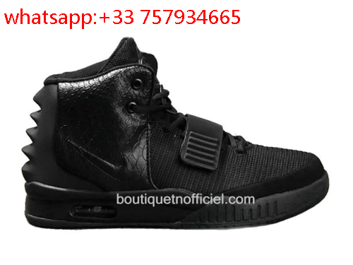 nike yeezy noir